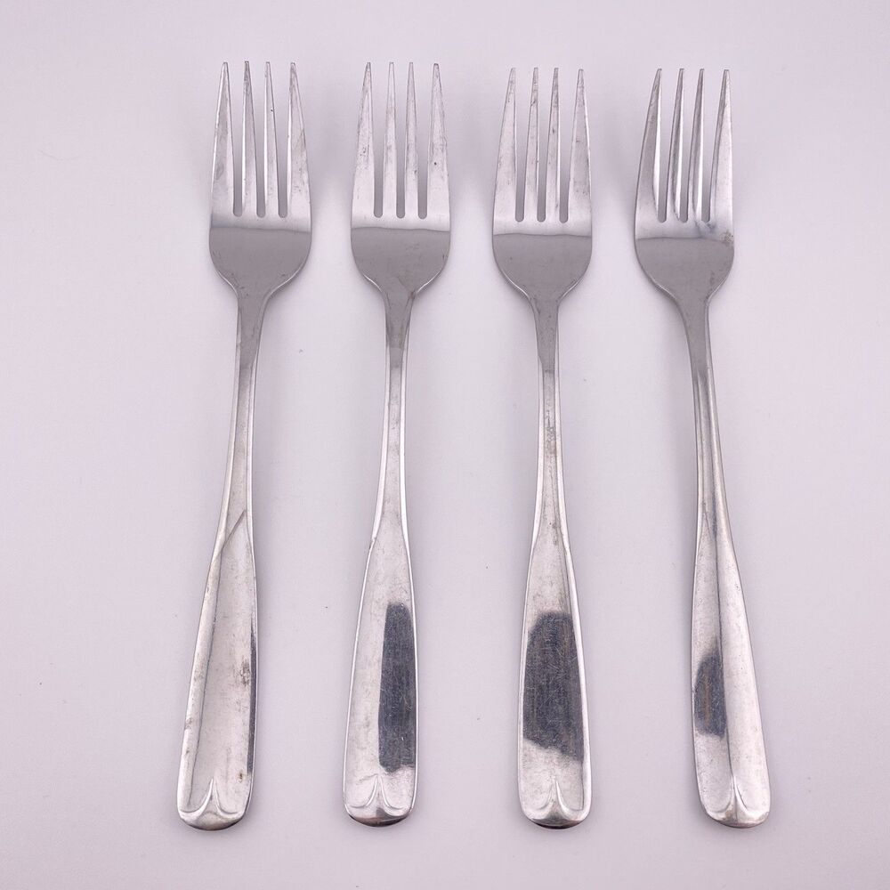 4 Dinner Forks VILLAGE COMMON Oneida Northland Stainless 7 1/2”